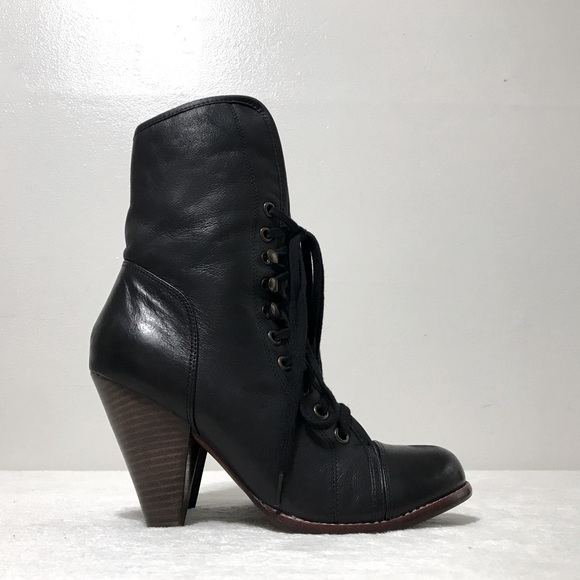 Aldo Black Leather Tie Up Booties Size 8 - Picture 1 of 11